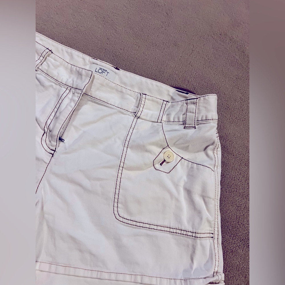 Women’s Shorts - Picture 2 of 5